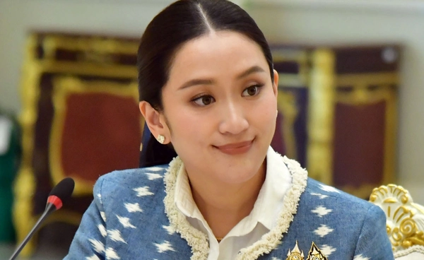 แพทองธาร ย้ำจุดยืน! แก้รัฐธรรมนูญคือเป้าหมายเพื่อไทย สภาล่มไม่เหนือคาด
