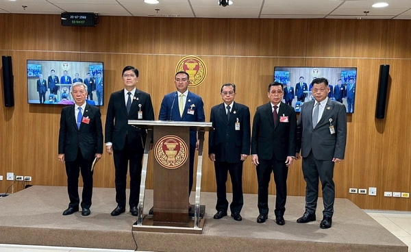 กมธ.กฎหมายฯ แนะรัฐบาลผ่อนปรนเปิดด่านชายแดนไทย-กัมพูชา เร่งแก้ปมขาดแคลนแรงงานภาคเกษตร 