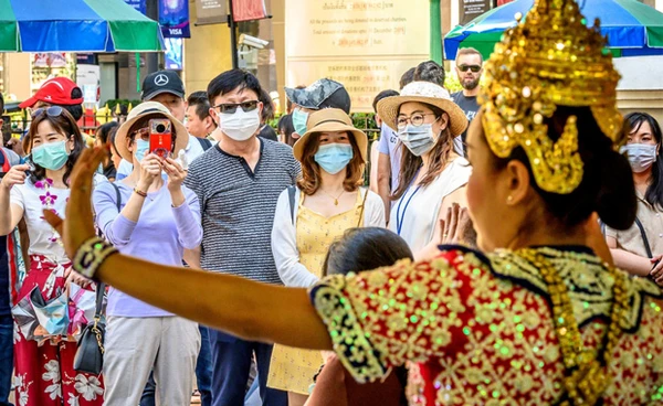 3 สัปดาห์แรกปี 2568 "นทท.ต่างชาติ" เที่ยวไทยทะลุ 2 ล้านคน จีนยังครองแชมป์