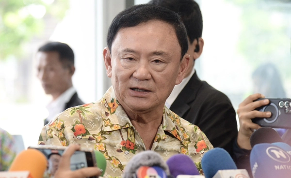 ทักษิณชี้สหรัฐขึ้นภาษีไทยใช้สูตรเดียว หวังเปิดโต๊ะเจรจาการค้า