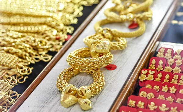 ราคาทองคำพุ่งไม่หยุด! 27 มีนาคม รูปพรรณขายแตะ 49,550 เข้าใกล้ 50,000 บาท