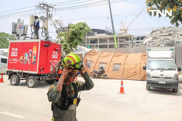 รูป-ประมวลภาพ การช่วยเหลือผู้สูญหายจากตึก สตง. ถล่ม-56