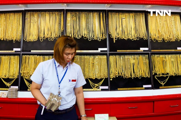 รูป-ราคาทองผันผวนแรง รับนโยบายเก็บภาษีใหม่ โดนัลด์ ทรัมป์ -5