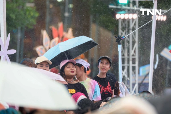 รูป-โบว์-เมลดา นางสงกรานต์ทุงสะเทวี วิน-เมธวิน ร่วมขบวนแห่สงกรานต์ไอคอนสยาม-6