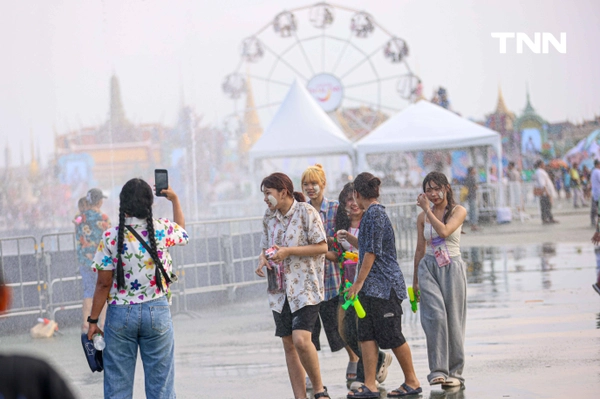 รูป-สาดความสุขสงกรานต์สนามหลวงวันแรก ชูเป้าหมาย 1 ใน 10 สุดยอดประเทศเฟสติวัลระดับโลก-16