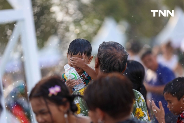 รูป-สาดความสุขสงกรานต์สนามหลวงวันแรก ชูเป้าหมาย 1 ใน 10 สุดยอดประเทศเฟสติวัลระดับโลก-5