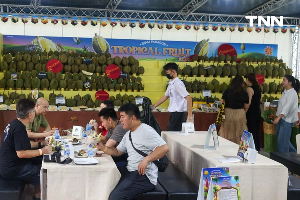 รูป-สยามพารากอน สนับสนุนเกษตรกรไทยจาก 78 แหล่งทั่วประเทศ อิ่มไม่อั้นกับบุฟเฟต์ทุเรียน 11 วัน 77 รอบ-26
