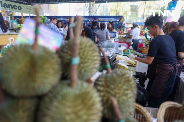 รูป-สยามพารากอน สนับสนุนเกษตรกรไทยจาก 78 แหล่งทั่วประเทศ อิ่มไม่อั้นกับบุฟเฟต์ทุเรียน 11 วัน 77 รอบ-8