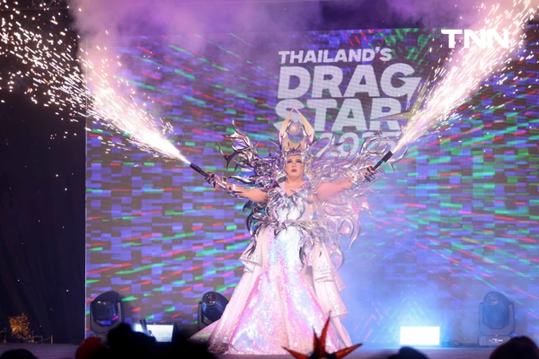 รูป-โชว์อลังการ “Thailand’s Drag Star 2025” การประกวดแดร็กรูปแบบนางงามครั้งแรกของเมืองไทย-23