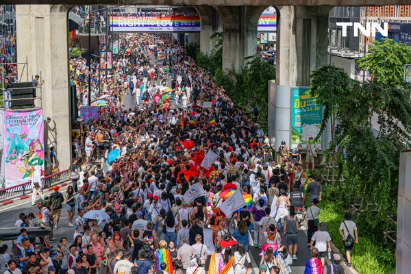 รูป-นายกฯ นำขบวนพาเหรดเปิดงาน “Bangkok Pride Parade 2025” ปักหมุดดึงดูดนักท่องเที่ยวจากทั่วโลก-33