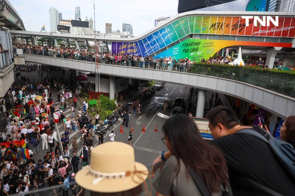 รูป-นายกฯ นำขบวนพาเหรดเปิดงาน “Bangkok Pride Parade 2025” ปักหมุดดึงดูดนักท่องเที่ยวจากทั่วโลก-9