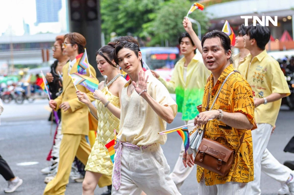 รูป-นายกฯ นำขบวนพาเหรดเปิดงาน “Bangkok Pride Parade 2025” ปักหมุดดึงดูดนักท่องเที่ยวจากทั่วโลก-25