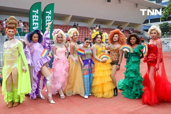 รูป-นายกฯ นำขบวนพาเหรดเปิดงาน “Bangkok Pride Parade 2025” ปักหมุดดึงดูดนักท่องเที่ยวจากทั่วโลก-5