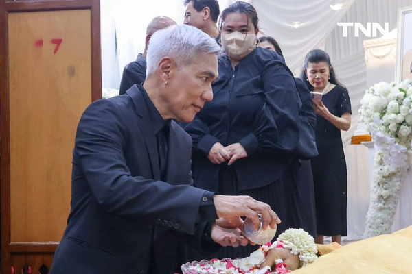 รูป-สุดอาลัย ‘ไพโรจน์ สังวริบุตร’-24