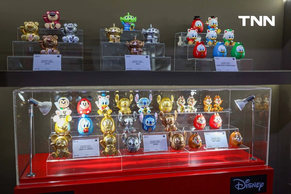 รูป-แชะภาพกับ Wisher Stitch สูง 7 เมตร พร้อม Art Toy คอลเลกชัน "Disney Wisher Series"ครั้งแรกในประเทศไทย-4
