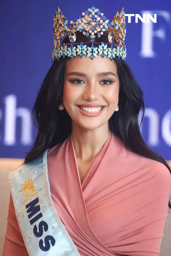 รูป-เปิดใจ “โอปอล-สุชาตา" มิสเวิลด์ 2025 สาวงามผู้สร้างประวัติศาสตร์คว้ามงฟ้ามงแรกของประเทศไทย-11
