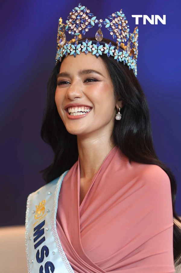 รูป-เปิดใจ “โอปอล-สุชาตา" มิสเวิลด์ 2025 สาวงามผู้สร้างประวัติศาสตร์คว้ามงฟ้ามงแรกของประเทศไทย-9