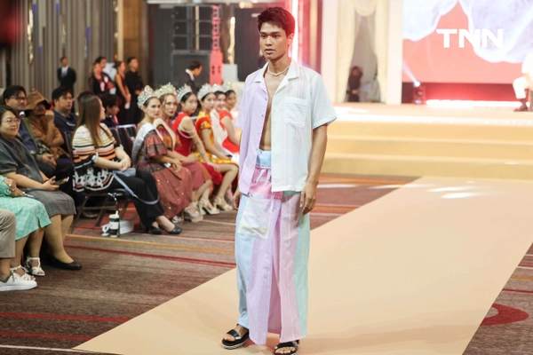 รูป-“Inspiring  Andaman Textile 2025 ” โชว์ชุดผ้าไทยร่วมสมัยจากต้นทุนทางศิลปวัฒนธรรมภาคใต้ฝั่งอันดามัน-6
