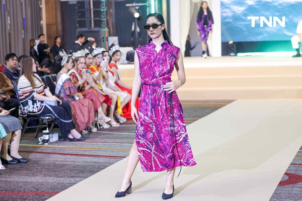 รูป-“Inspiring  Andaman Textile 2025 ” โชว์ชุดผ้าไทยร่วมสมัยจากต้นทุนทางศิลปวัฒนธรรมภาคใต้ฝั่งอันดามัน-21