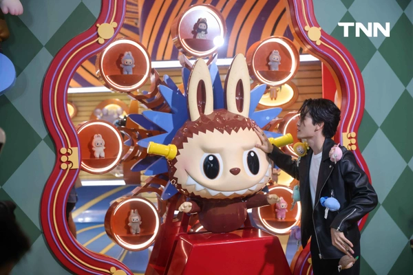 รูป-POP MART เปิดตัว Global Landmark Store แห่งแรกในไทย ริมแม่น้ำเจ้าพระยา ณ ชั้น 7 ICONSIAM-11
