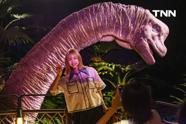 รูป-มุ่งสู่โลกดึกดำบรรพ์ Jurassic World: The Experience อิมเมอร์ซีฟสุดยิ่งใหญ่ท่ามกลางไดโนเสาร์เสมือนจริงใจกลางกรุงเทพฯ -7