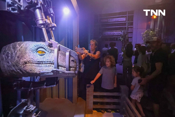 รูป-มุ่งสู่โลกดึกดำบรรพ์ Jurassic World: The Experience อิมเมอร์ซีฟสุดยิ่งใหญ่ท่ามกลางไดโนเสาร์เสมือนจริงใจกลางกรุงเทพฯ -24