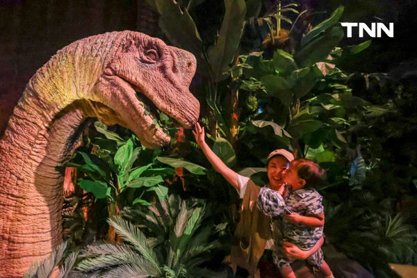 รูป-มุ่งสู่โลกดึกดำบรรพ์ Jurassic World: The Experience อิมเมอร์ซีฟสุดยิ่งใหญ่ท่ามกลางไดโนเสาร์เสมือนจริงใจกลางกรุงเทพฯ -23