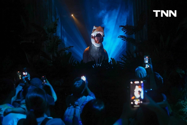 รูป-มุ่งสู่โลกดึกดำบรรพ์ Jurassic World: The Experience อิมเมอร์ซีฟสุดยิ่งใหญ่ท่ามกลางไดโนเสาร์เสมือนจริงใจกลางกรุงเทพฯ -18