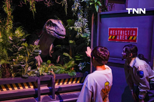 รูป-มุ่งสู่โลกดึกดำบรรพ์ Jurassic World: The Experience อิมเมอร์ซีฟสุดยิ่งใหญ่ท่ามกลางไดโนเสาร์เสมือนจริงใจกลางกรุงเทพฯ -12