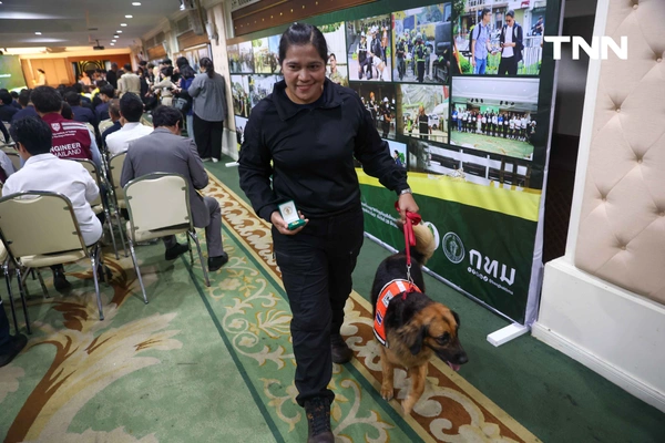 รูป-น้องหมา K9 พร้อมหน่วยงานต่างๆ ร่วมรับ เครื่องหมายเชิดชูเกียรติ “นคราภิรักษ์” กรณีเหตุการณ์แผ่นดินไหว -11