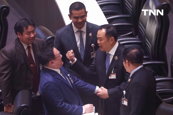 รูป-ประมวลภาพ “อนุทิน ชาญวีรกูล” นายกรัฐมนตรี คนที่ 32-38