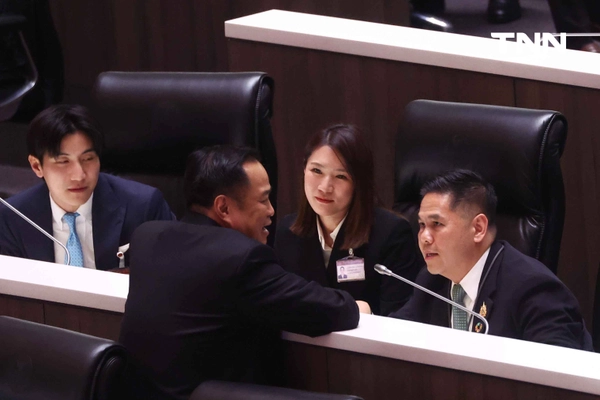 รูป-ประมวลภาพ “อนุทิน ชาญวีรกูล” นายกรัฐมนตรี คนที่ 32-13