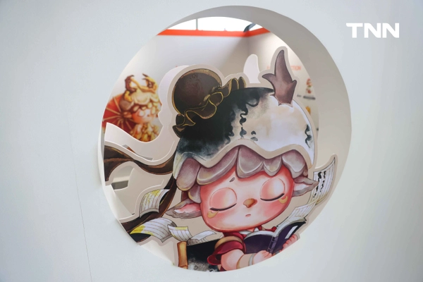 รูป-ไอคอนสยาม จับมือ HEYONE และ MORE THAN ARTS & TOYS เนรมิตดินแดนแสนสนุกสุดน่ารักเปิด Pop-up Store ที่ใหญ่ที่สุดริมแม่น้ำเจ้าพระยา -14