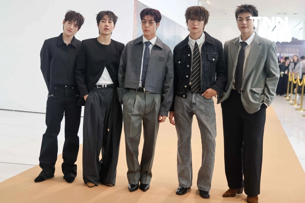 รูป-ไอคอนสยามจัด "Amazing Thailand Countdown 2026" ดึง "มาร์ค ต้วน" ร่วม Collaboration Show ศิลปินไอคอนิกไทย ส่งท้ายปี-17