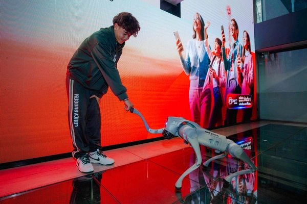 รูป-ทรู เชื่อมโลกกีฬากับดิจิทัล เดินหน้า ‘Up สัญญาณ Up ความสุข’ ไลฟ์สด “หมอนทองวิทยา–อบจ.ชัยนาท”-1