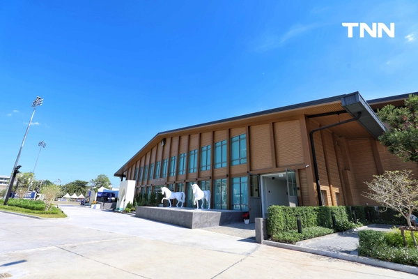 รูป-Fürst Henry Arena สนามขี่ม้าในร่มใจกลางกรุงเทพฯ ที่แรก จัด Princess’s Cup Thailand 2025-10