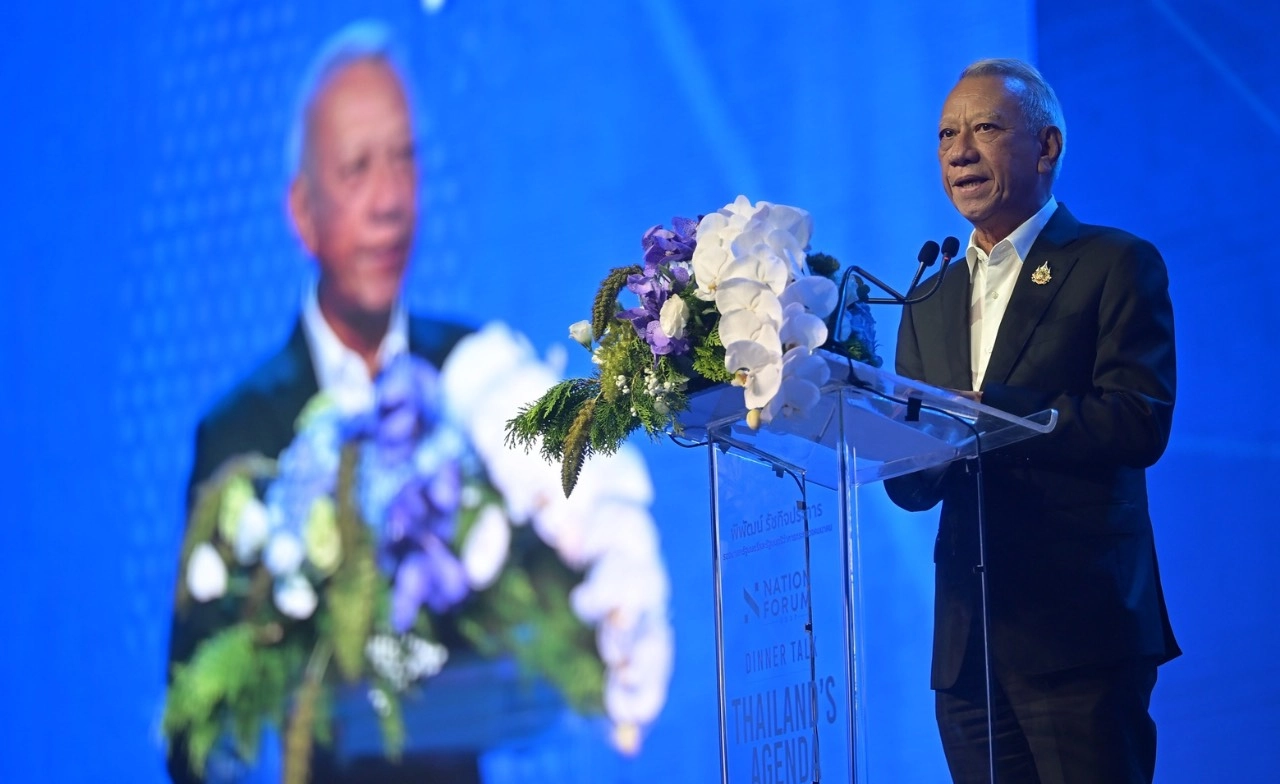 “พิพัฒน์” โชว์วิสัยทัศน์พลิกโฉม "คมนาคมไทย" ปั้นเศรษฐกิจใหม่รอบสถานีกลางกรุงเทพอภิวัฒน์