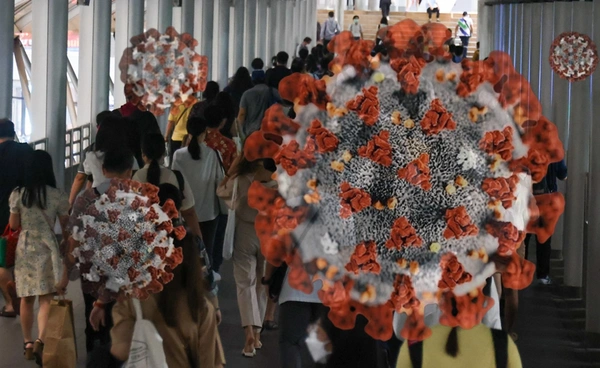 สถานการณ์โควิดไทย! "NB.1.8.1" ยังเป็นสายพันธุ์หลัก เช็กยอดป่วย-เสียชีวิต