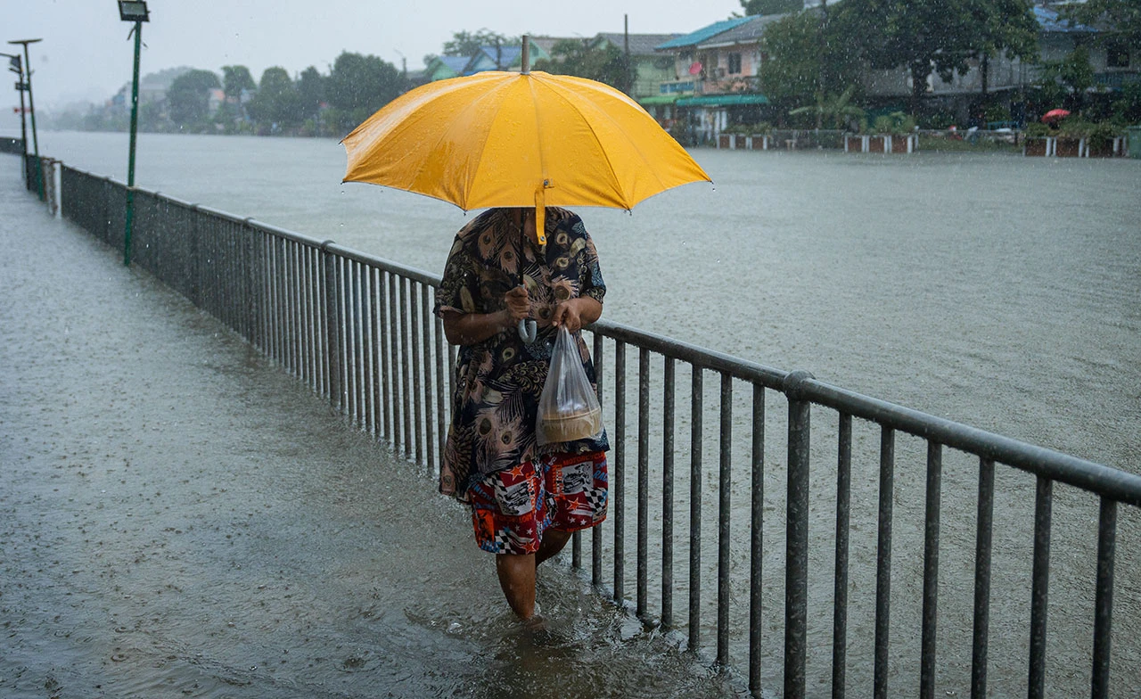 เปิดตัวเลขฝนทั่วไทย นครนายกสูงสุด 274 มม. เตือน 31 จว.รับมือน้ำท่วม
