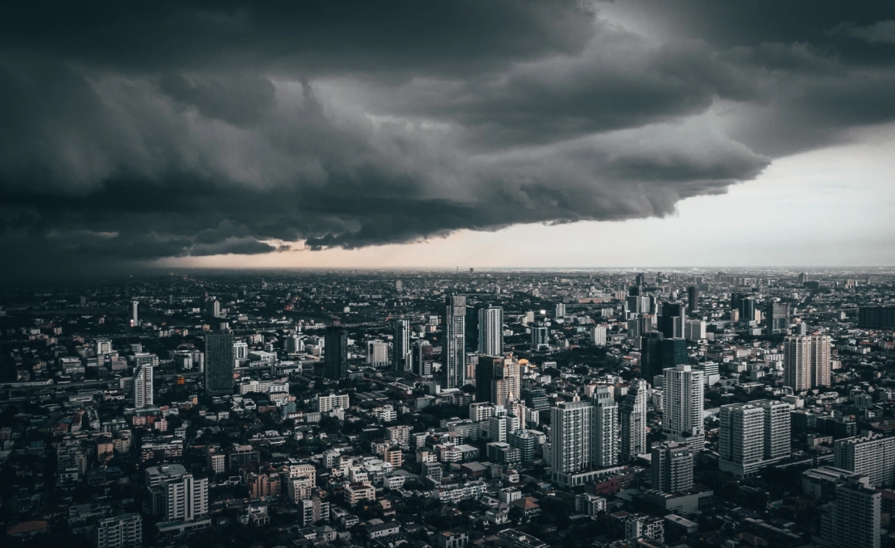 เตือน 10-11 ต.ค.นี้ กทม.และปริมณฑล มีฝนตกหนัก-หนักมาก เสี่ยงน้ำท่วมขังแนะวางแผนก่อนเดินทาง