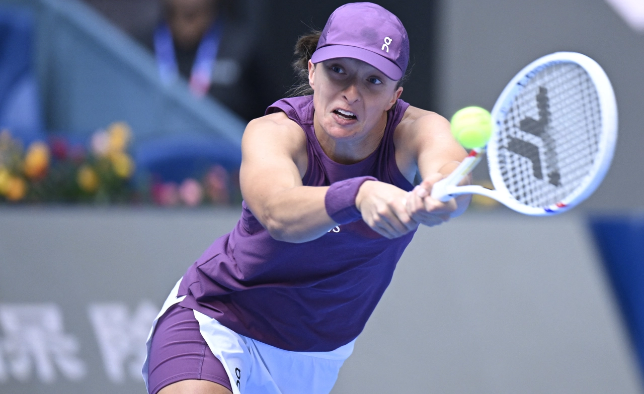 สเวียเท็ก ฮึดแซง เวคิช เข้ารอบ 16 คน WTA1000 หนที่ 40 ในอาชีพ