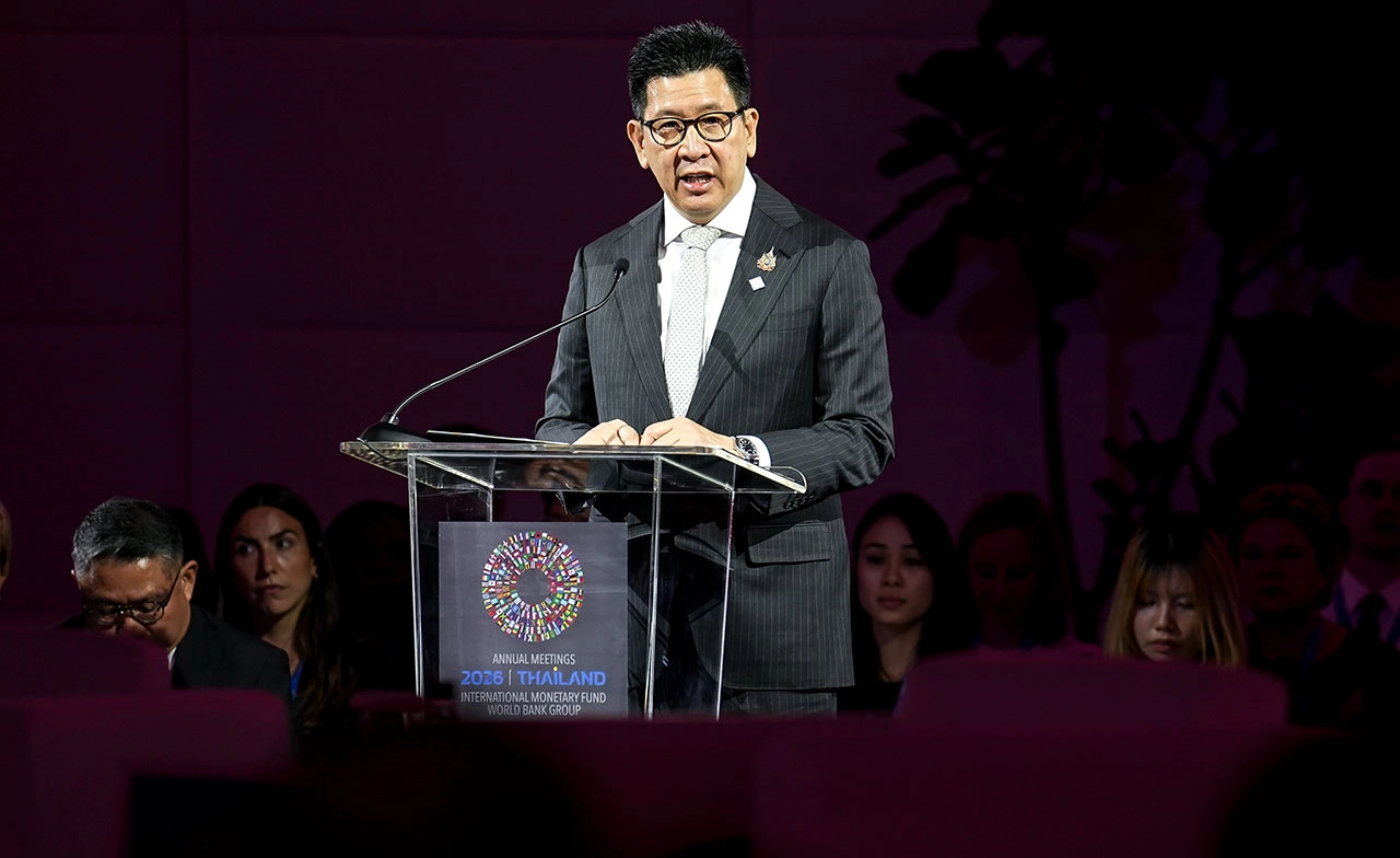 เปิดเวทีถก IMF วางอนาคตเศรษฐกิจไทย แก้หนี้ครัวเรือน ชู AI เพิ่มขีดแข่งขัน