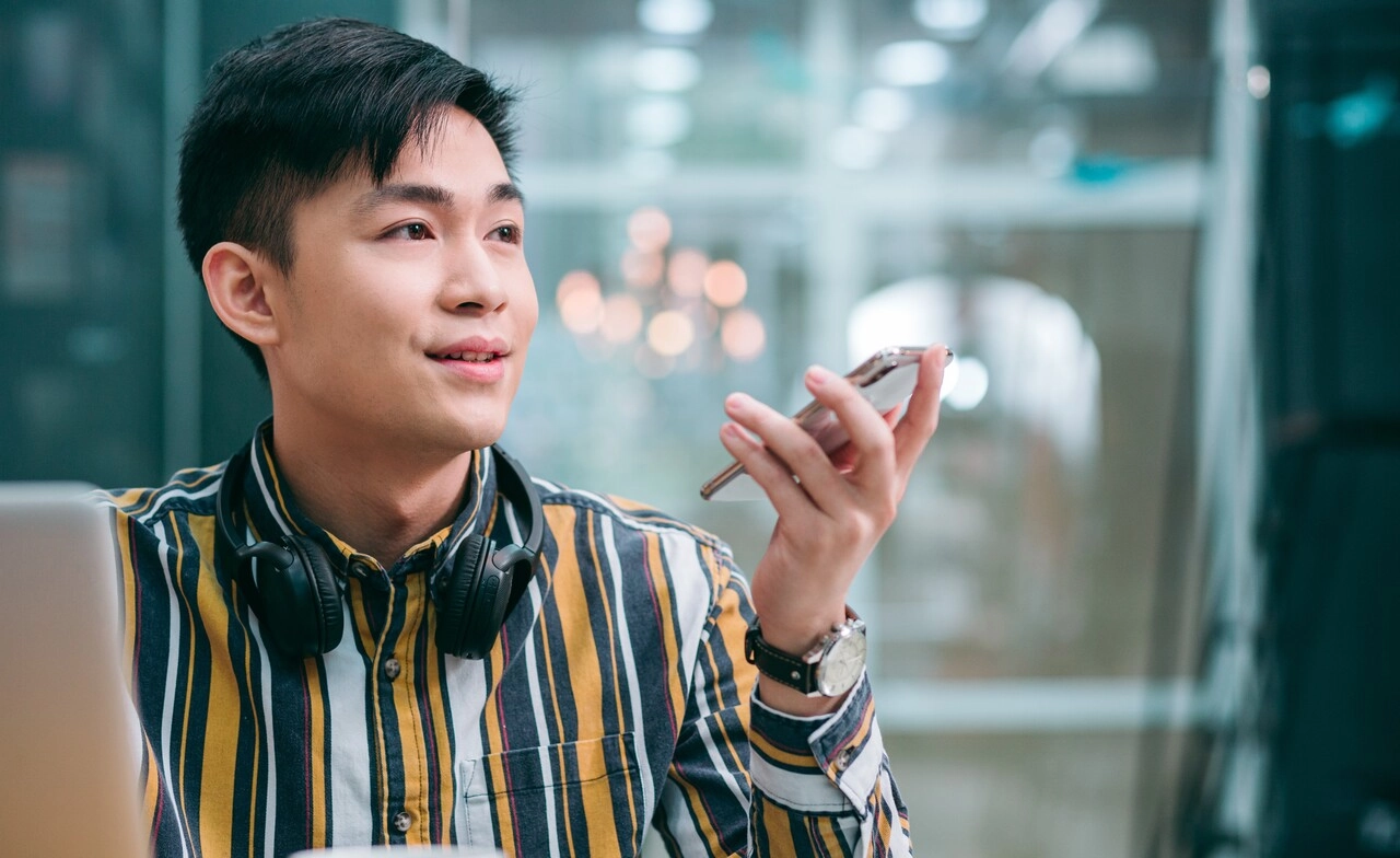 เมื่อ AI เป็นสิ่งเดี่ยวที่เรา "กล้าเล่าเรื่องราวให้ฟัง" นี่คือพื้นที่ปลอดภัย หรือกับดัก"ความเหงา"