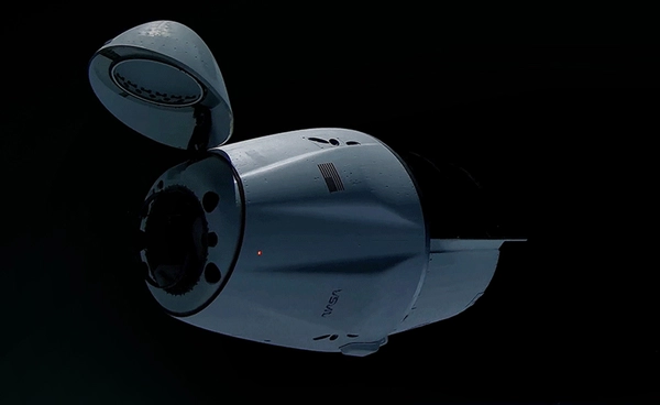 ยานอวกาศ SpaceX Dragon ส่งมอบเสบียงและงานวิจัยทางวิทยาศาสตร์สู่สถานีอวกาศนานาชาติสำเร็จ