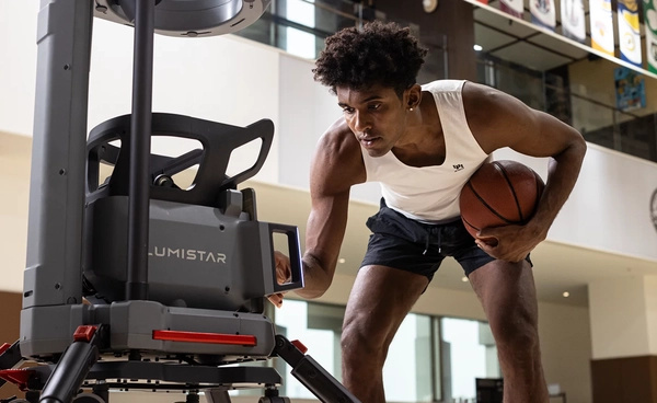 “หุ่นยนต์ซ้อมบาส” Lumistar Carry ใช้ AI อัจฉริยะช่วยปรับแผนการเล่นแบบเฉพาะตัว