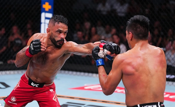 ฟอนต์ ลั่นใช้ความเก๋าสยบ โรซาส ในศึก UFC 326 อาทิตย์ที่ 8 มีนาคม