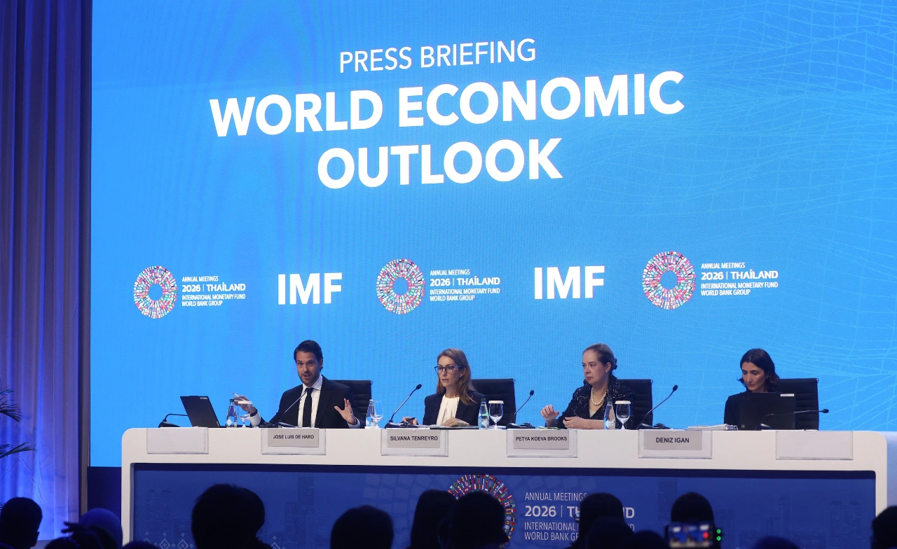 เปิดรายงาน IMF แนวโน้มเศรษฐกิจโลกปีนี้โต 3.1% เอเชียโตสุดเพราะ AI ด้านไทยโต 2.1% ปีนี้และปีหน้า