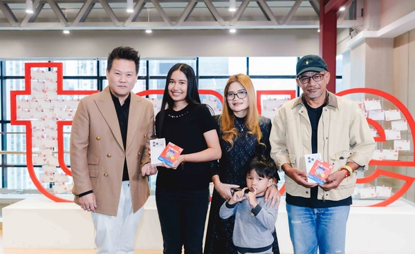 เร็ว แรง ของจริง! ทรู แบรนด์แรกเคียงข้าง “เนเน่ รอยัล” สู่เวทีระดับโลก