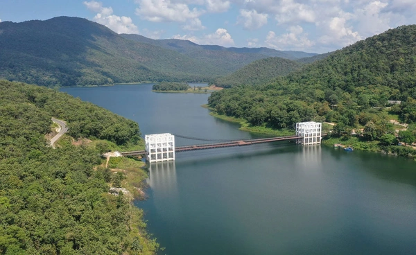 สรุปสถานการณ์น้ำทั่วประเทศ เฝ้าระวัง 5 เขื่อนใหญ่ปริมาณน้ำสูงเกินเกณฑ์