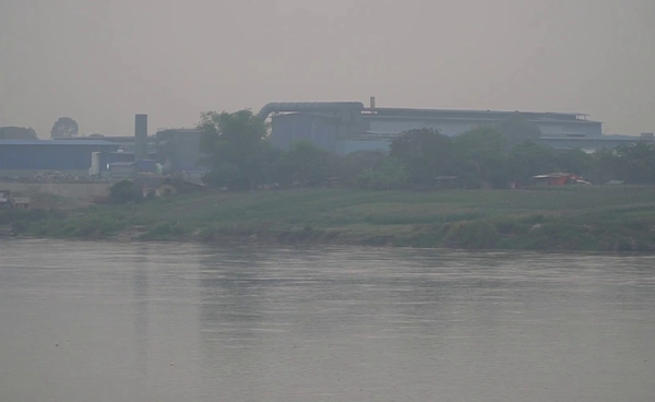 “หนองคาย” ค่าฝุ่นพุ่งสูง ชาวบ้านเดือดร้อนเริ่มมีอาการแสบตา